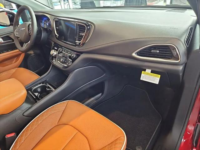 2026 Chrysler Pacifica Pinnacle AWD