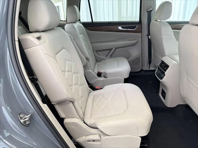 2026 Volkswagen Atlas SE with Technology