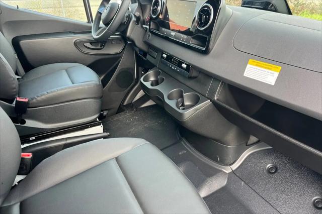 2026 Mercedes-Benz Sprinter 2500 Standard Roof 4-Cyl Diesel