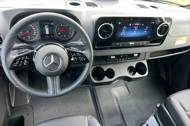 2026 Mercedes-Benz Sprinter 2500 Standard Roof 4-Cyl Diesel