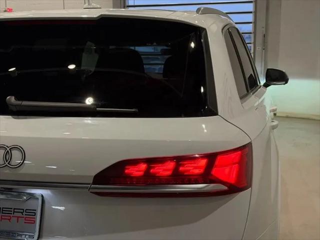 2025 Audi SQ7 Prestige TFSI quattro Tiptronic