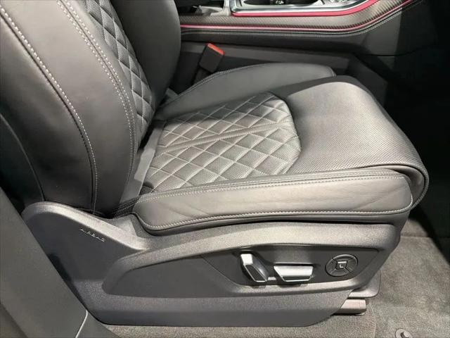 2025 Audi SQ7 Prestige TFSI quattro Tiptronic