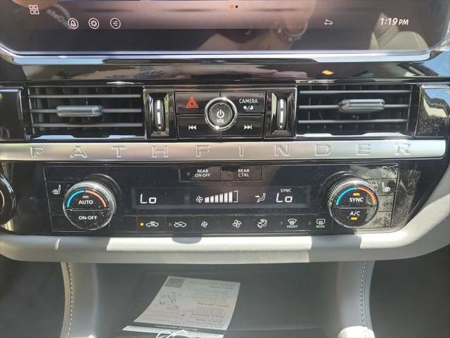 2026 Nissan Pathfinder SV