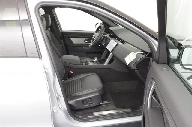 2026 Land Rover Discovery Sport Landmark