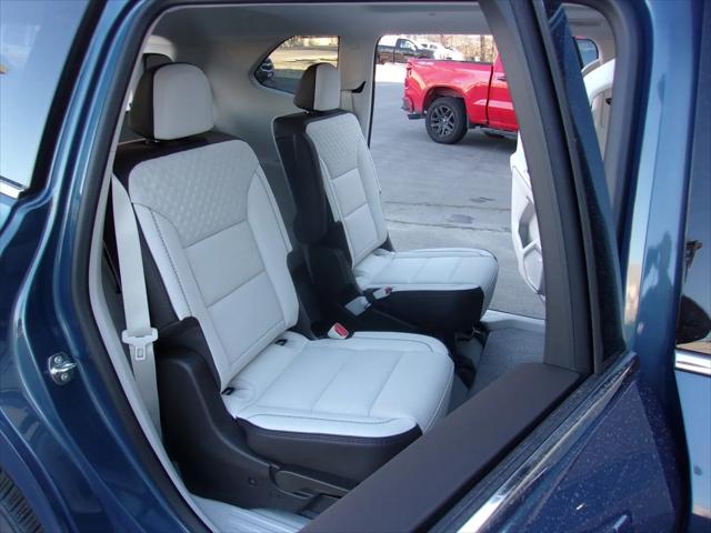 2026 GMC Acadia Denali AWD