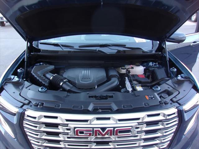 2026 GMC Acadia Denali AWD