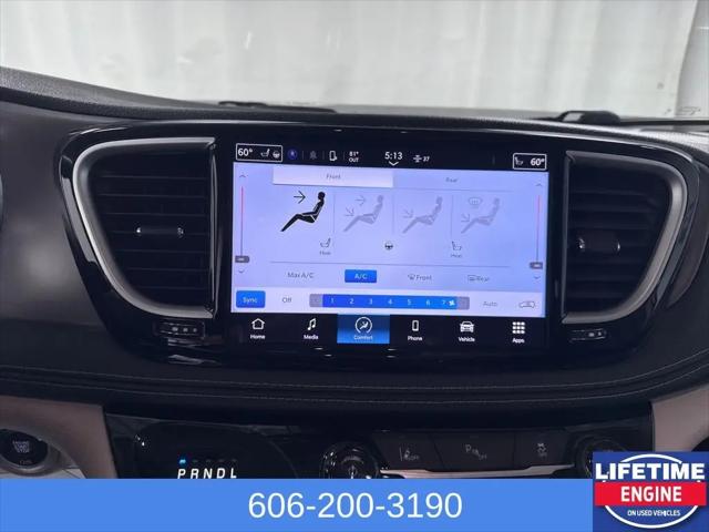 2023 Chrysler Pacifica Hybrid Touring L