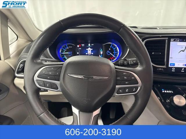 2023 Chrysler Pacifica Hybrid Touring L