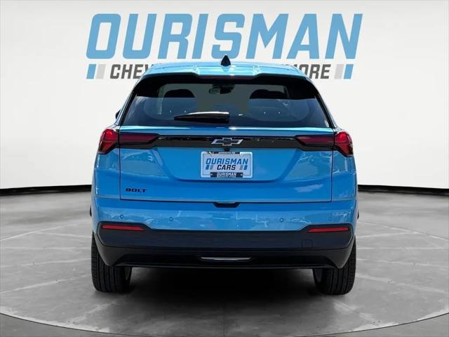 2027 Chevrolet Bolt LT FWD