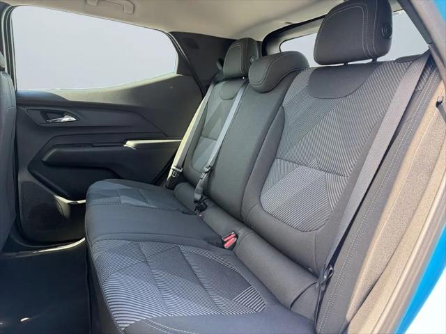2027 Chevrolet Bolt LT FWD
