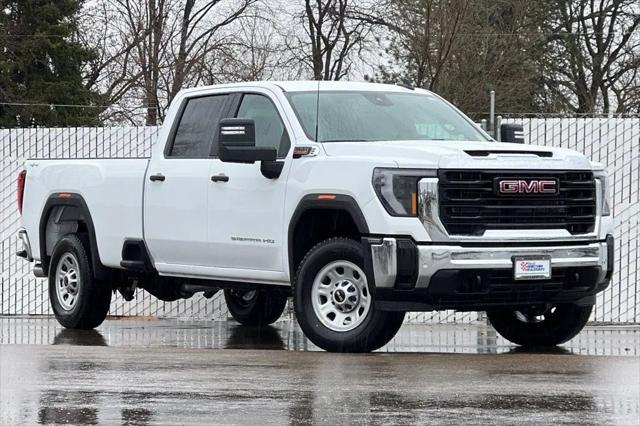 2026 GMC Sierra 3500HD Crew Cab, Long Bed, Pro Dual Rear Wheel, 4WD