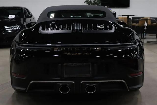 2026 Porsche 911 Carrera GTS Cabriolet