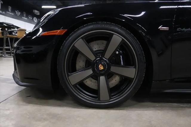 2026 Porsche 911 Carrera GTS Cabriolet