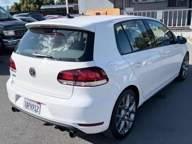 2013 Volkswagen GTI Wolfsburg Edition