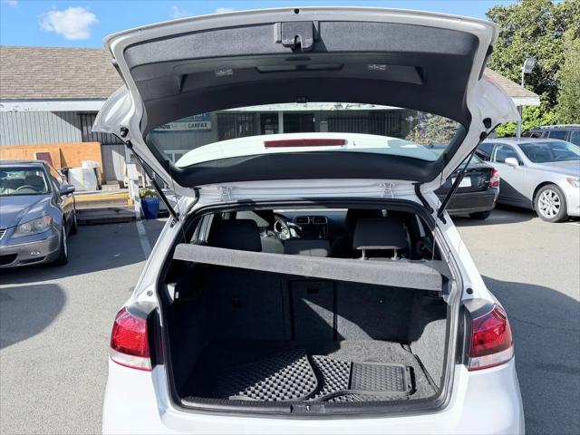 2013 Volkswagen GTI Wolfsburg Edition