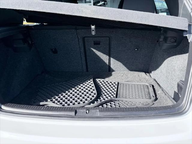 2013 Volkswagen GTI Wolfsburg Edition