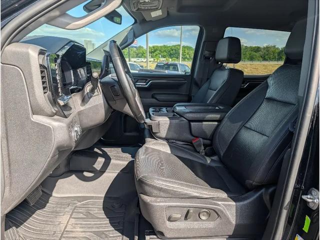 2024 GMC Sierra 1500 4WD Crew Cab Short Box SLT