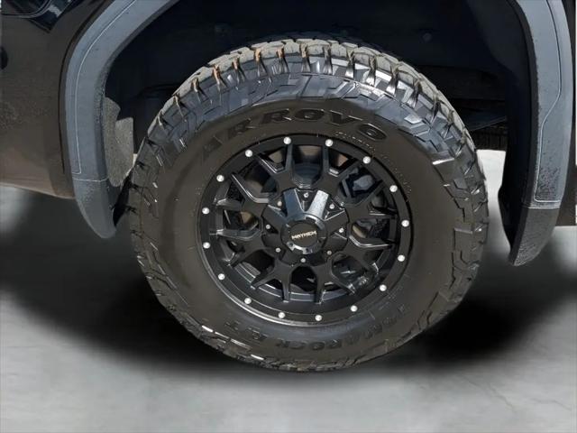 2024 GMC Sierra 1500 4WD Crew Cab Short Box SLT