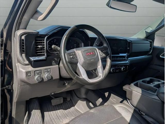 2024 GMC Sierra 1500 4WD Crew Cab Short Box SLT