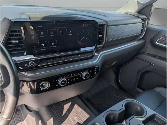 2024 GMC Sierra 1500 4WD Crew Cab Short Box SLT