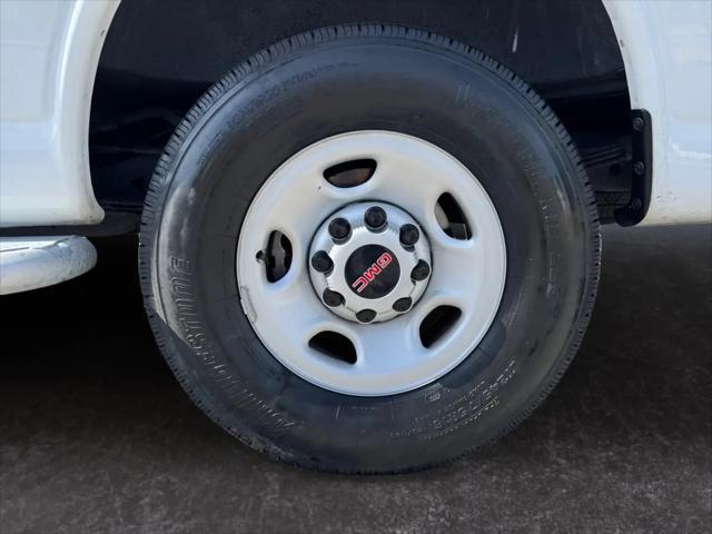 2024 GMC Savana Cargo RWD 2500 Regular Wheelbase Work Van