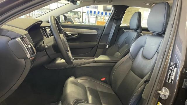2023 Volvo S90 B6 Ultimate