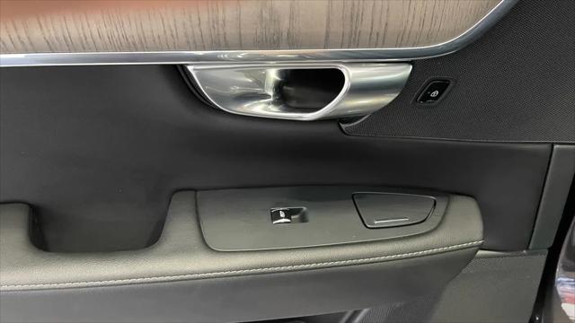 2023 Volvo S90 B6 Ultimate