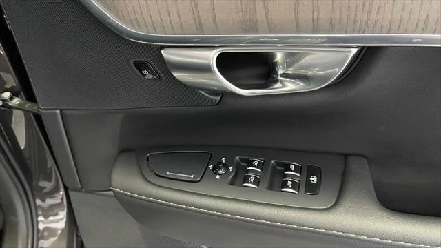 2023 Volvo S90 B6 Ultimate