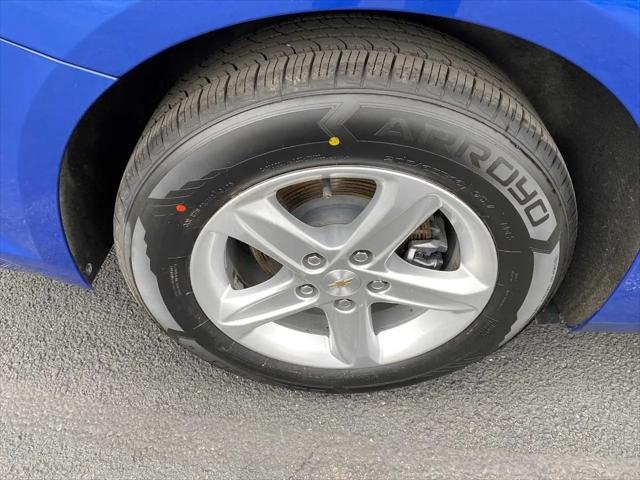 2023 Chevrolet Malibu FWD 1FL