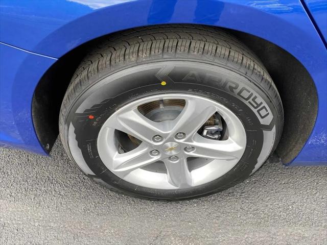 2023 Chevrolet Malibu FWD 1FL
