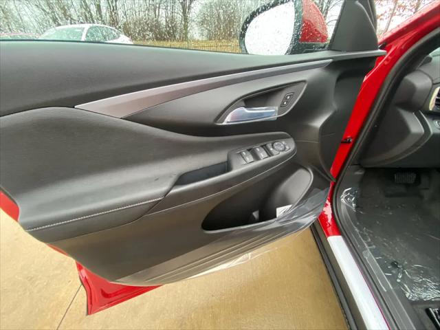 2026 Buick NV Preferred FWD