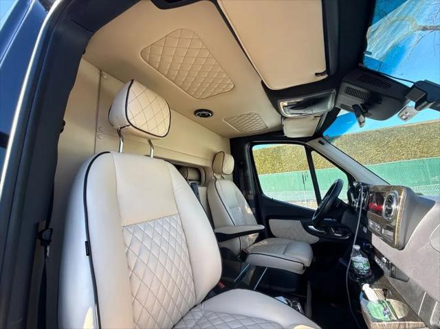 2023 Mercedes-Benz Sprinter 3500XD High Roof 4-Cyl Diesel HO