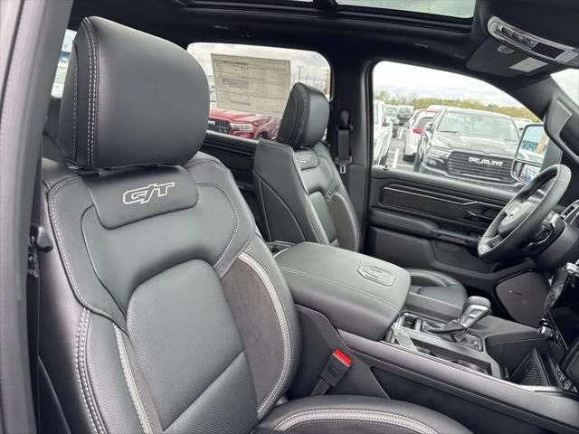 2026 Ram 1500 Rebel Crew Cab 4x4 5'7" Box