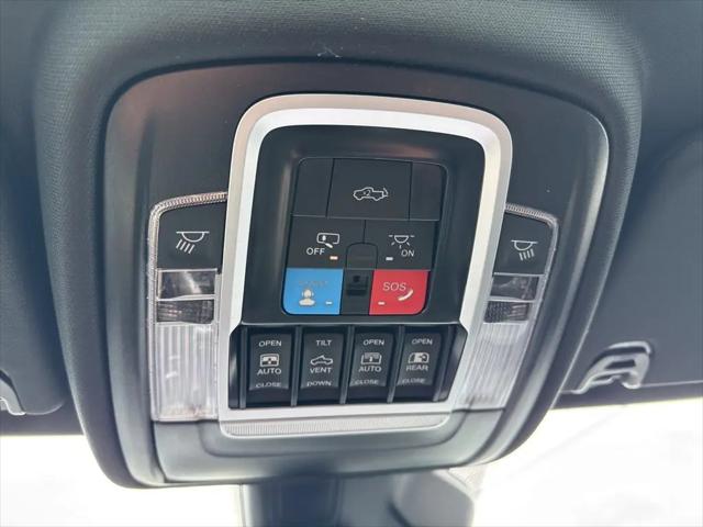 2026 Ram 1500 Rebel Crew Cab 4x4 5'7" Box