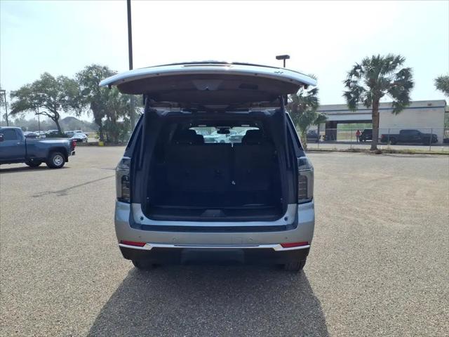 2026 Chevrolet Suburban LT, RWD