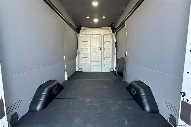 2026 Ford Transit Cargo Van T-250