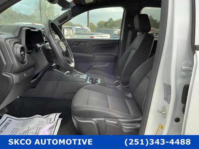 2023 Chevrolet Colorado 2WD Crew Cab Short Box WT