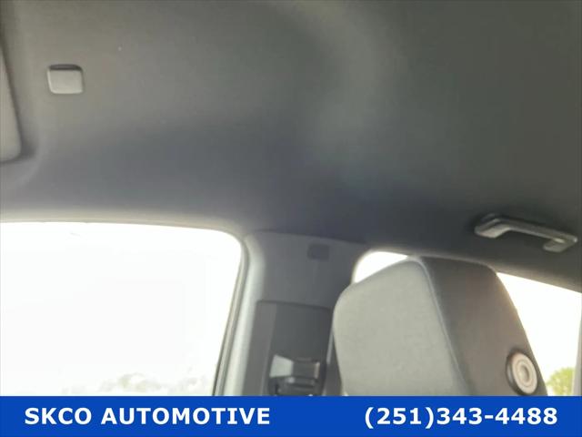 2023 Chevrolet Colorado 2WD Crew Cab Short Box WT