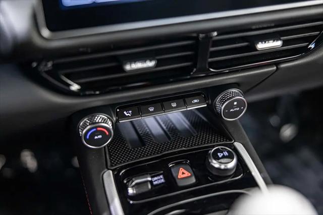 2026 Lotus Emira V6 SE
