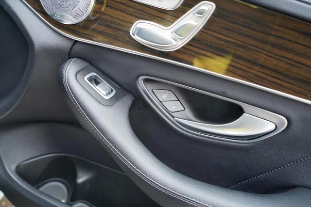 2016 Mercedes-Benz C-CLASS C 300 4MATIC
