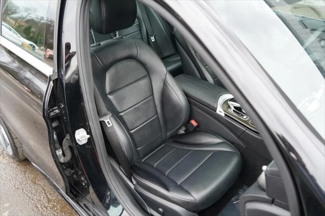 2016 Mercedes-Benz C-CLASS C 300 4MATIC