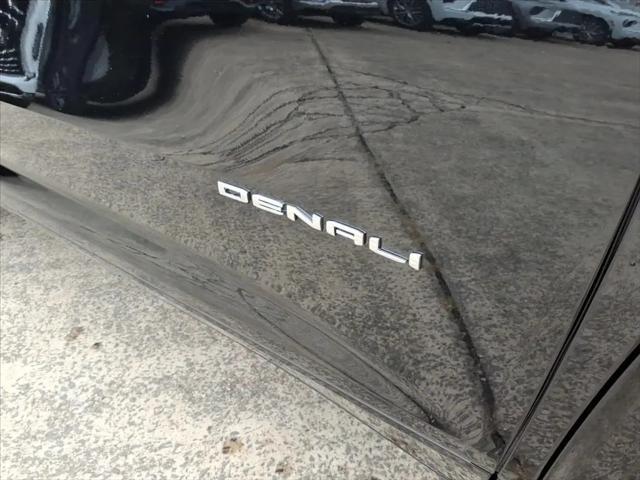 2026 GMC Acadia Denali AWD