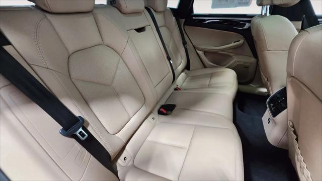 2023 Porsche Macan S