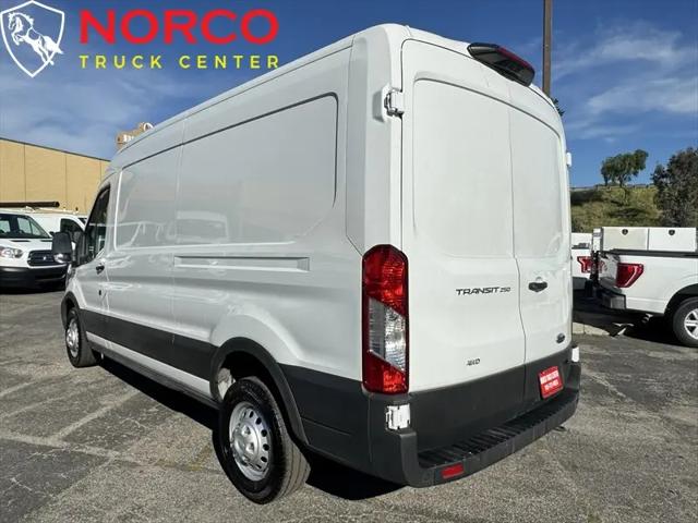 2023 Ford Transit Cargo Van T-250