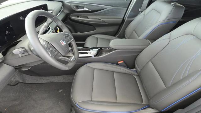 2026 Buick NV Sport Touring FWD