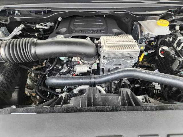 2026 Ram 1500 Laramie Crew Cab 4x4 5'7" Box