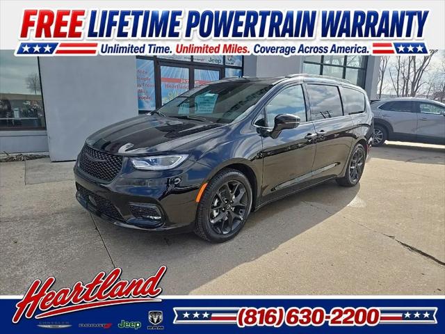 2026 Chrysler Pacifica Select for sale in Excelsior Springs, MO