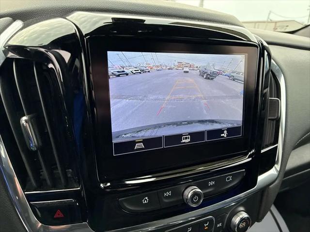 2023 Chevrolet Traverse FWD LT Cloth