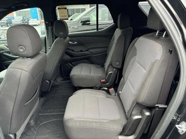 2023 Chevrolet Traverse FWD LT Cloth