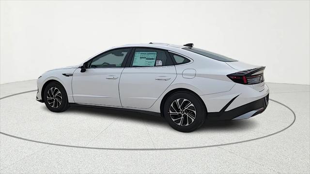 2026 Hyundai Sonata Hybrid Blue